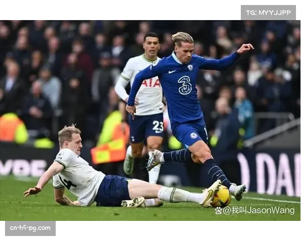 VAR判罚标准再成焦点，热刺两红牌引发公平竞赛讨论